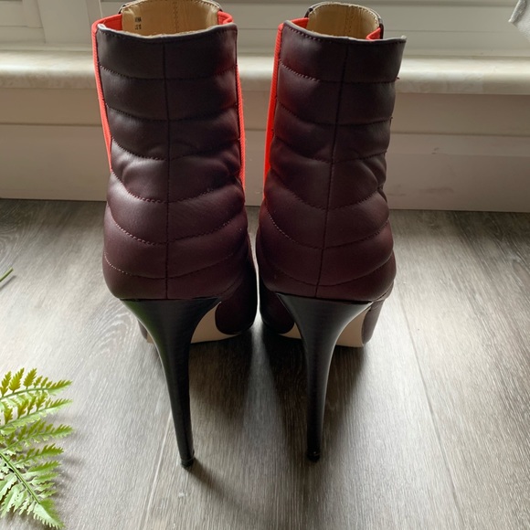 Gwen Stefani Gx Bordeaux/Burgundy Bootie Heels - Picture 2 of 9